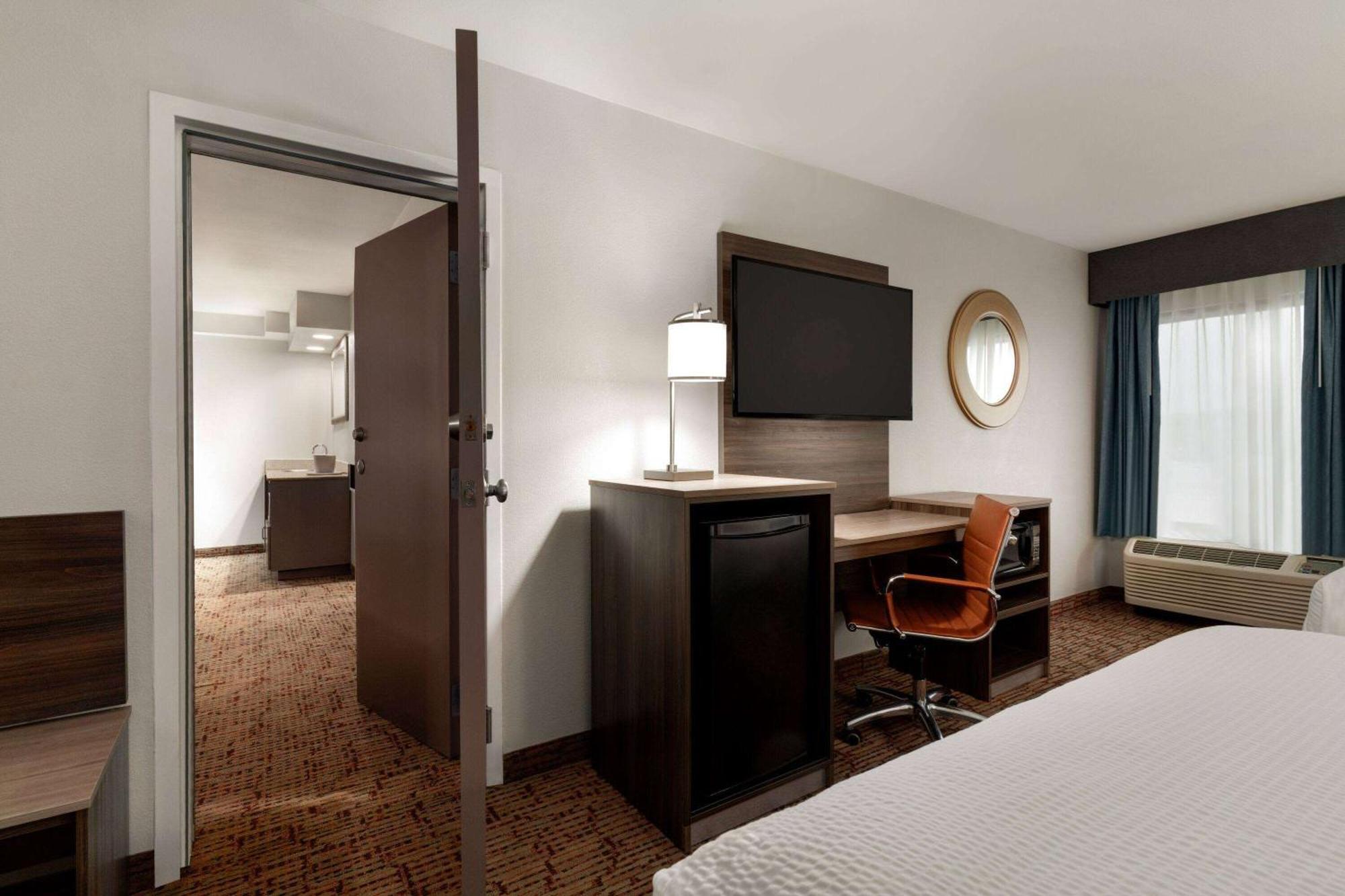 Hotel Baymont By Wyndham Augusta West Esterno foto