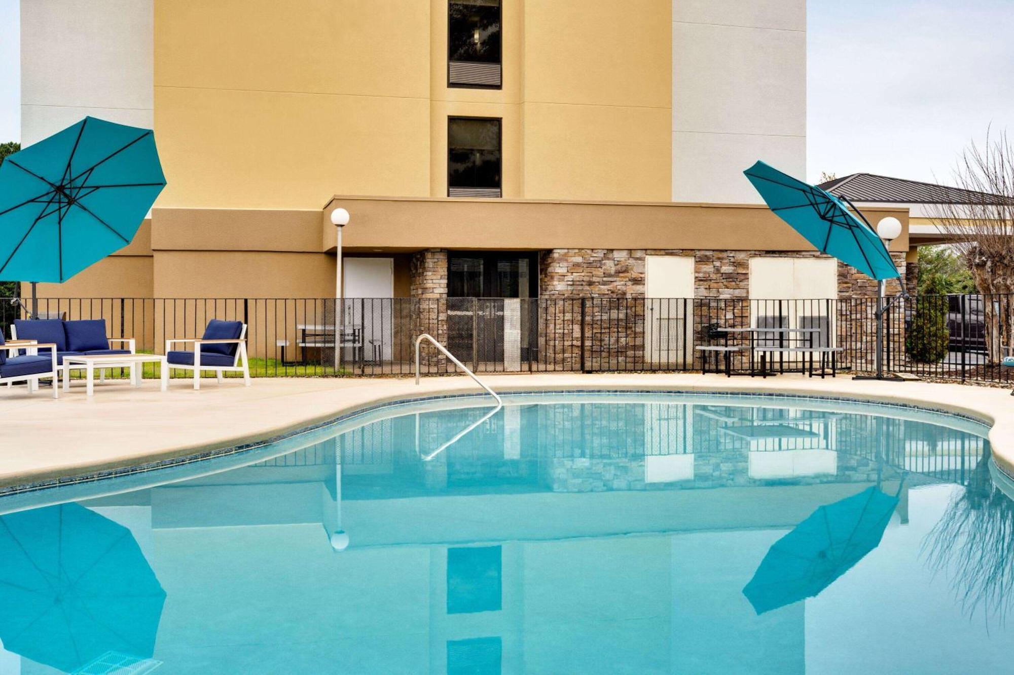 Hotel Baymont By Wyndham Augusta West Esterno foto